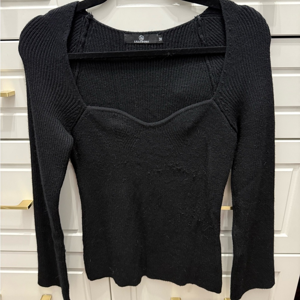 Black Long-Sleeve Top